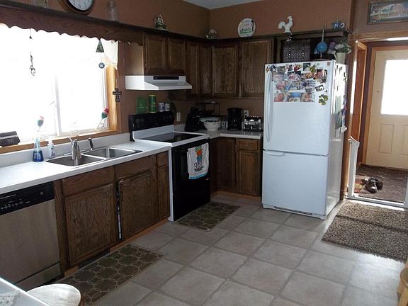 3rd image of 50926 County Highway 50
