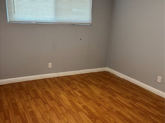 4th image of 8641 Glenoaks Blvd Unit 131