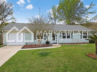 114 Oak Ct, Kingsland, GA 31548