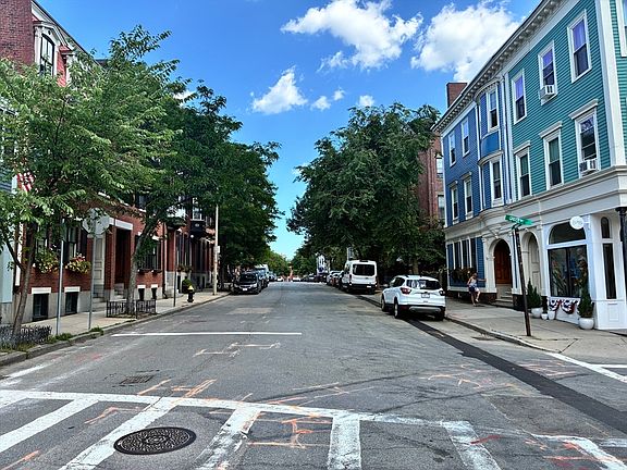 4th image of 54 High St