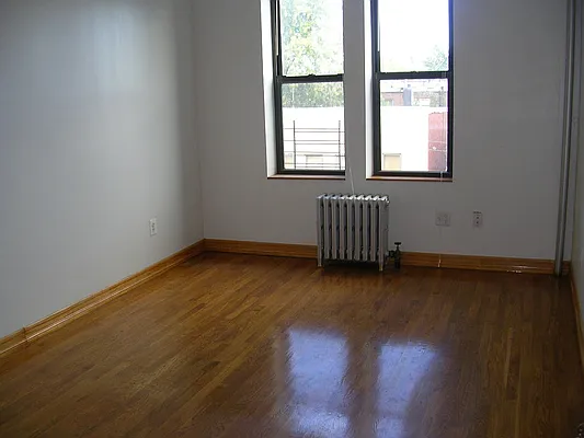 Rented by RV Realty | media 8