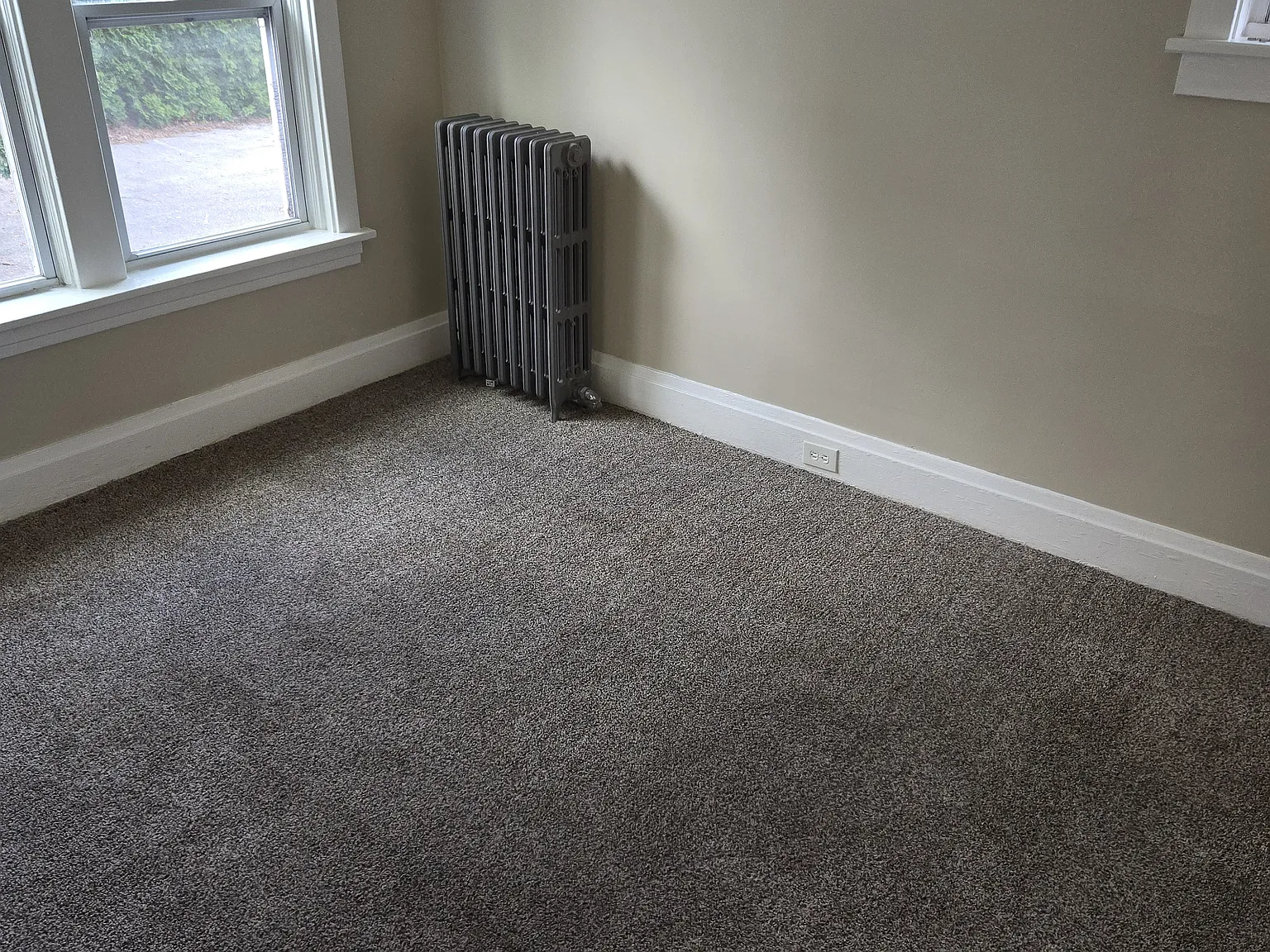 3 bed, 1.5 bath, 1200 sqft, $1,790 — Photo 4