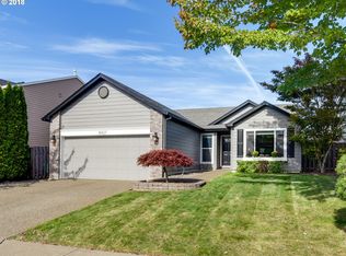16927 NW Stoller Dr, Portland, OR 97229