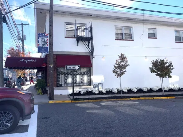 255 Ridge Rd #3, Lyndhurst, NJ 07071