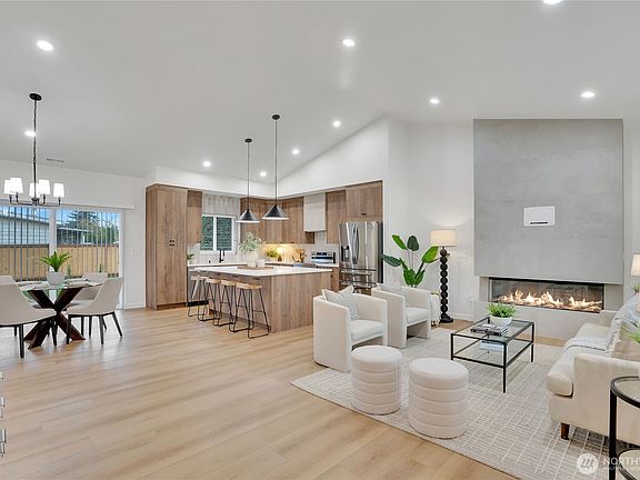 5th image of 120 5th Avenue N