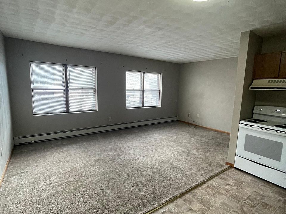 1st image of 123 N 4th St APT B1