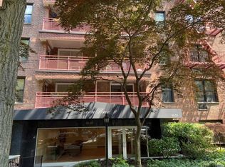 43-25 Douglaston Pkwy, Little Neck, NY 11363