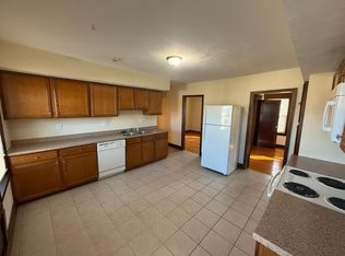 565-567 East Street, Ludlow, MA 01056