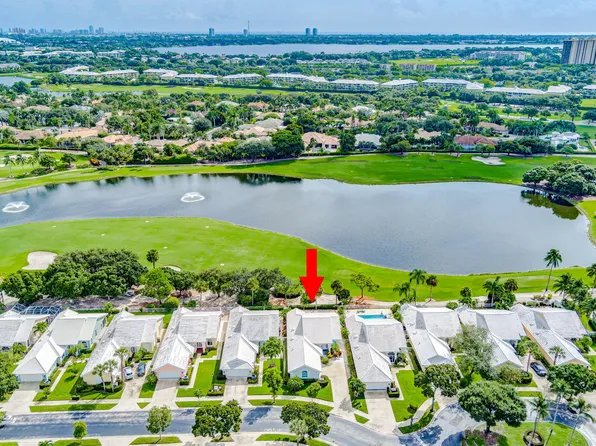 2310 Saratoga Bay Drive, West Palm Beach, FL 33409