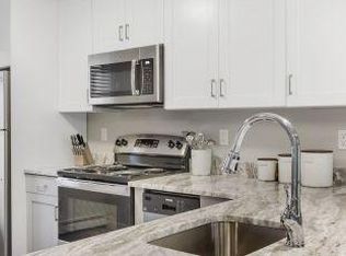 300 La Bonne Vie Dr #DERCTD5P3, Patchogue, NY 11772