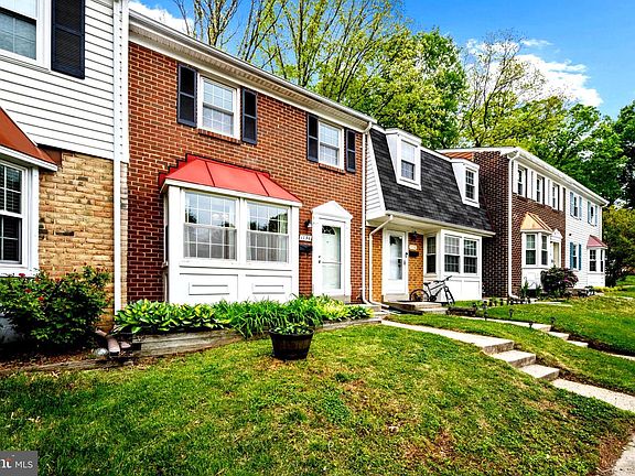 3rd image of 1736 Foxdale Ct #138