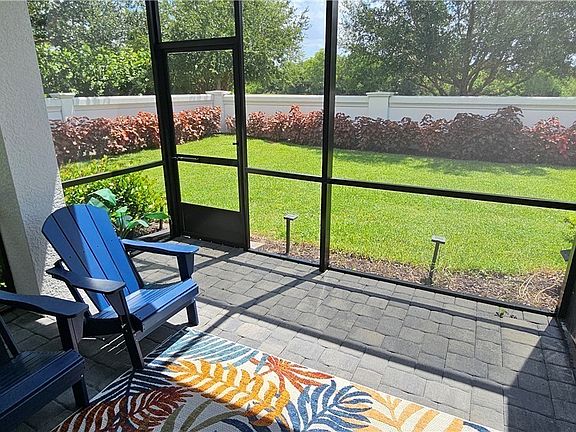 5th image of 7510 Rockefeller Dr