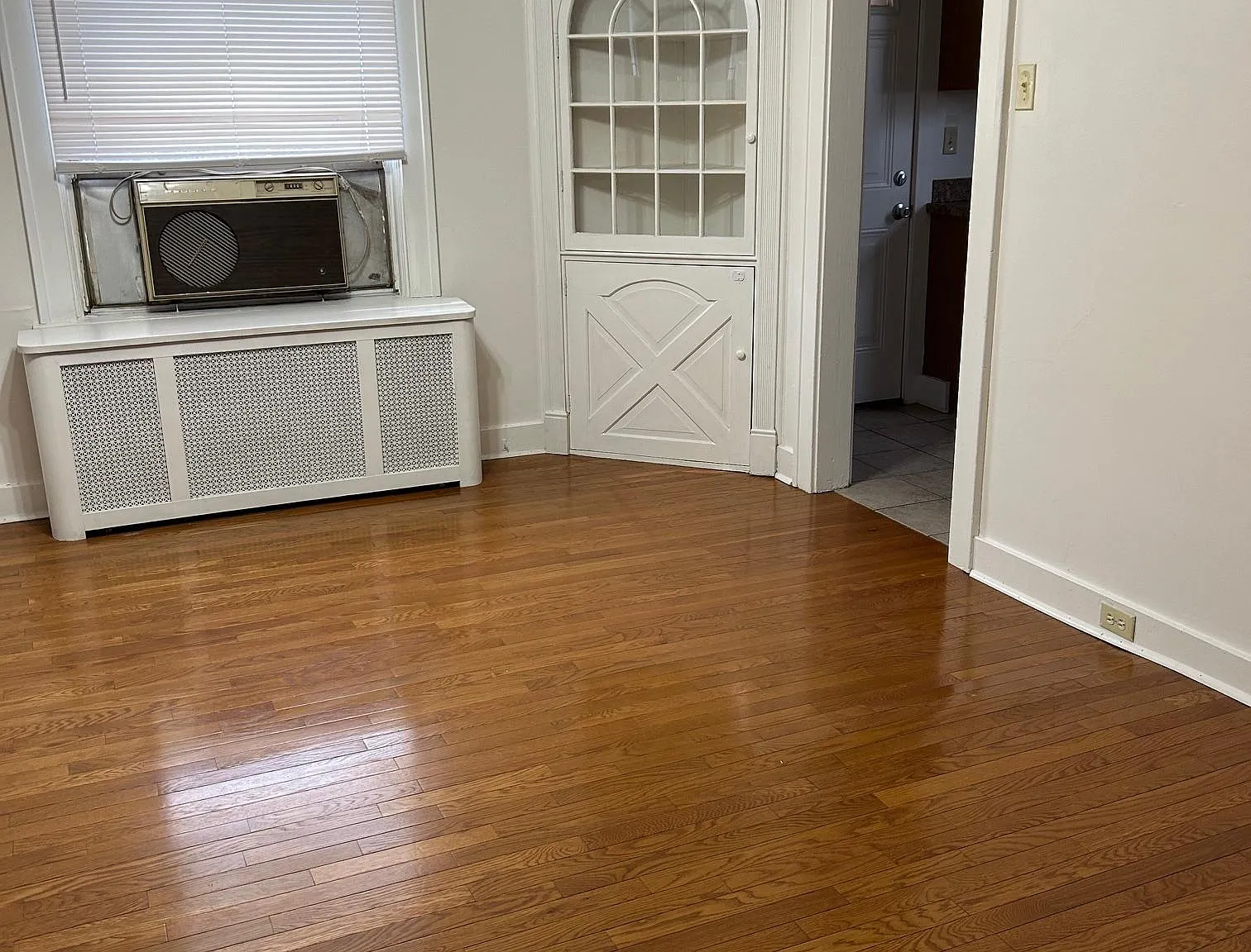 3 bed, 1344 sqft, $1,795 — Photo 4