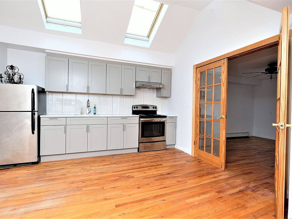 1st image of 241 55th St Floor 2