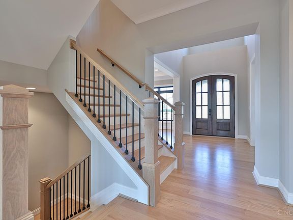 3rd image of 9224 Stonewood Ct