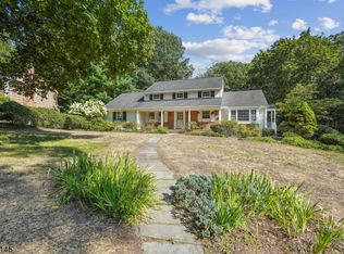 4 Cambridge Rd, Morristown, NJ 07960