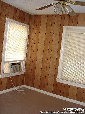 3rd image of 319 Drake Ave