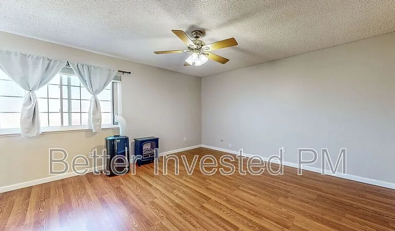 848 Sprucewood Ct — Photo 44
