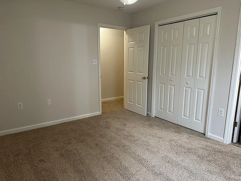 2738 W Tharpe St — Photo 11