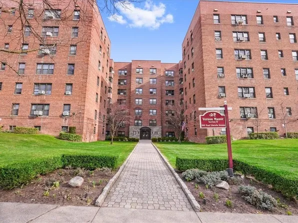 505 E Lincoln Avenue #109, Mount Vernon, NY 10552