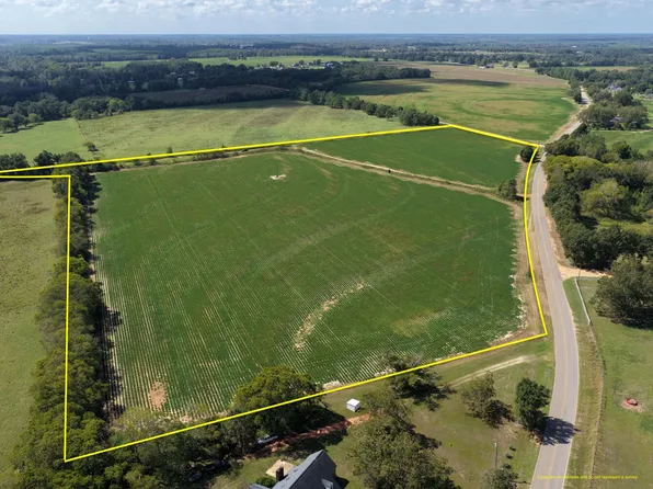 O'Fortner St, Newton, AL 36352