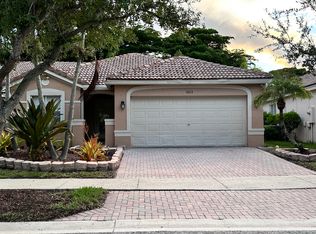 1623 Zenith Way, Fort Lauderdale, FL 33327