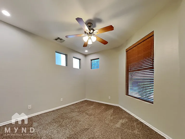19075 E Pelican Dr — Photo 10