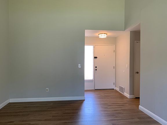 2nd image of 3511 Gentrytown Dr
