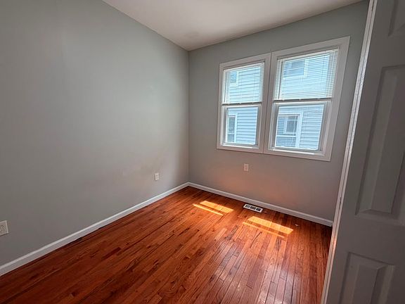 4th image of 1317 Ella T Grasso Blvd #O1r