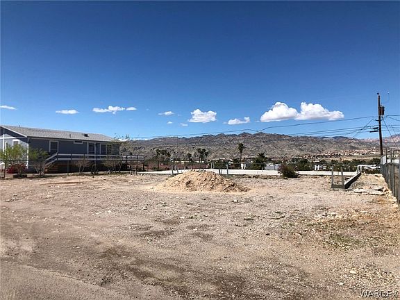 3rd image of 1231 Silica Avenue