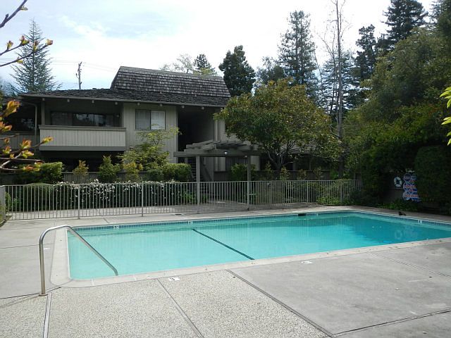 1st image of 14333 Saratoga Ave APT 13