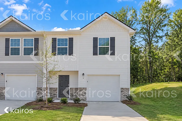 3 bed, 2.5 bath, 1648 sqft, $1,675 — Photo 1