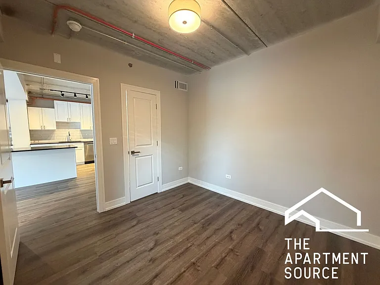962 W Carmen Ave #1 — Photo 13