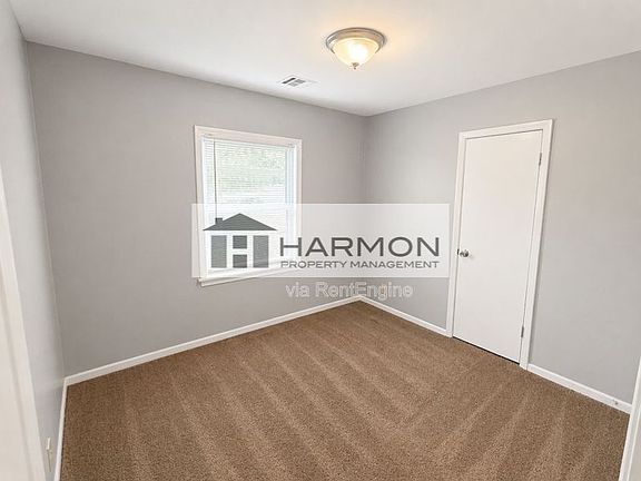 4th image of 6458 NW Parkview St