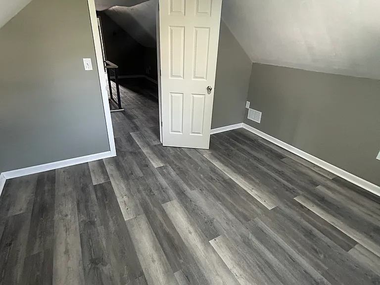 319 Stillwater Rd — Photo 7