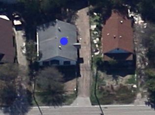 311 San Jacinto St, Highlands, TX 77562