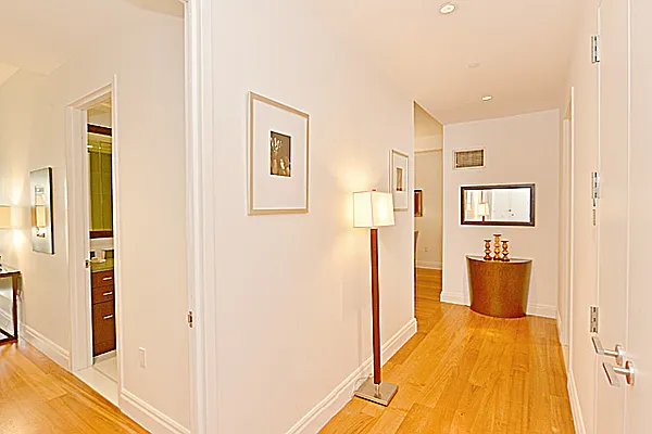 Rented by New York Residence | media 38