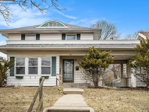 792 Oakridge Dr, Jackson, MI 49203