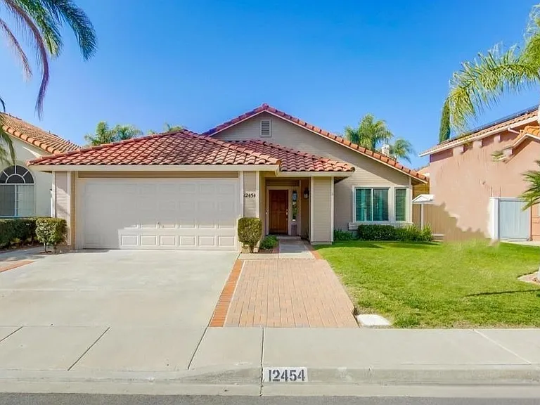 12454 Salmon River Rd — Photo 1