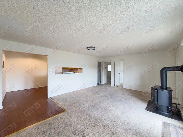 1106 Church Ave — Photo 16