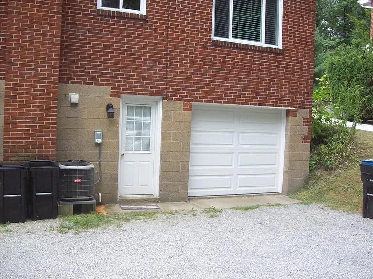 Cumberland Rd — Photo 13
