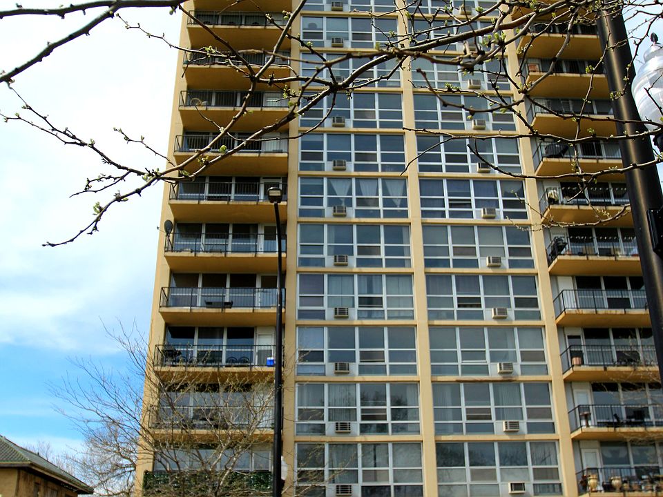 1st image of 6730 S South Shore Dr APT 302