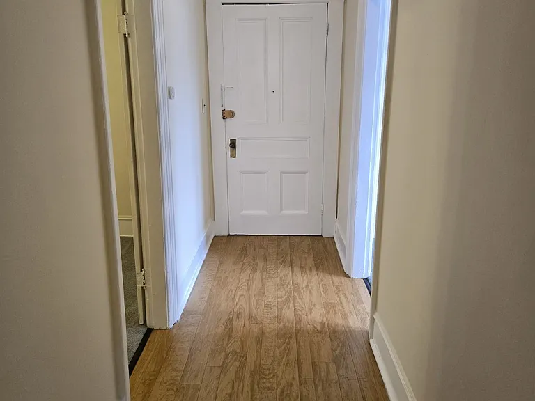 1704 West St #3 — Photo 13