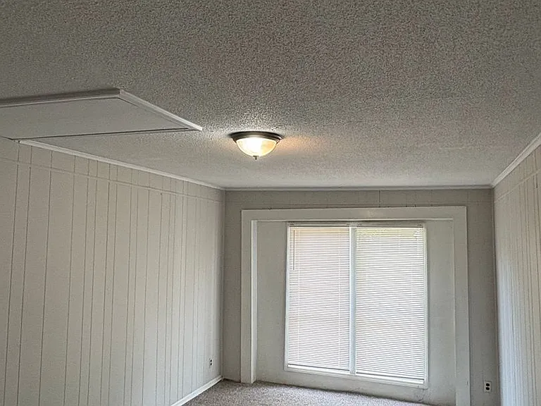 3086 Dothan St — Photo 2