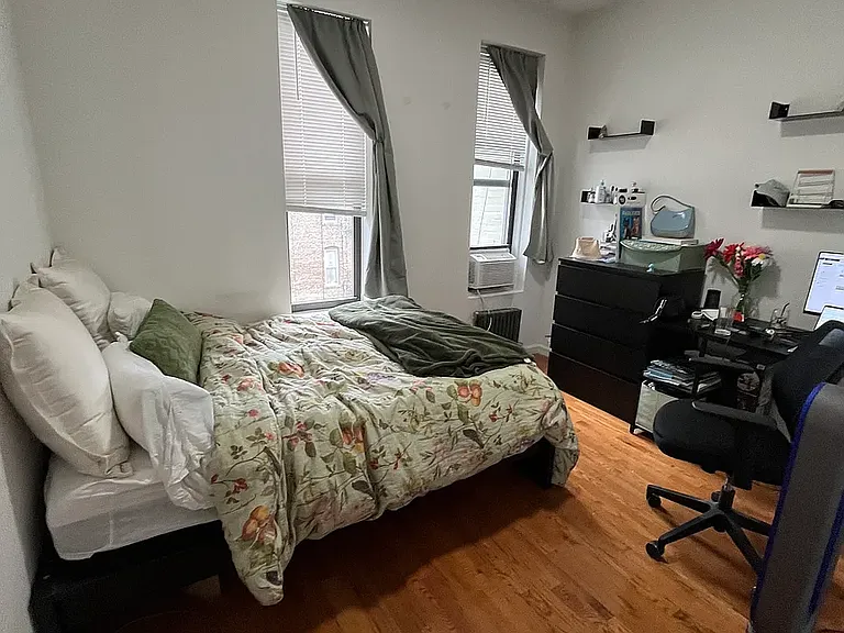 321 E 93rd St #5E — Photo 11