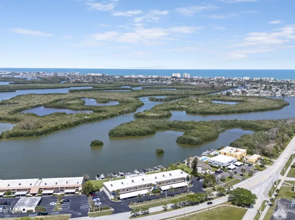 1525 Minutemen Cswy APT 108, Cocoa Beach, FL 32931
