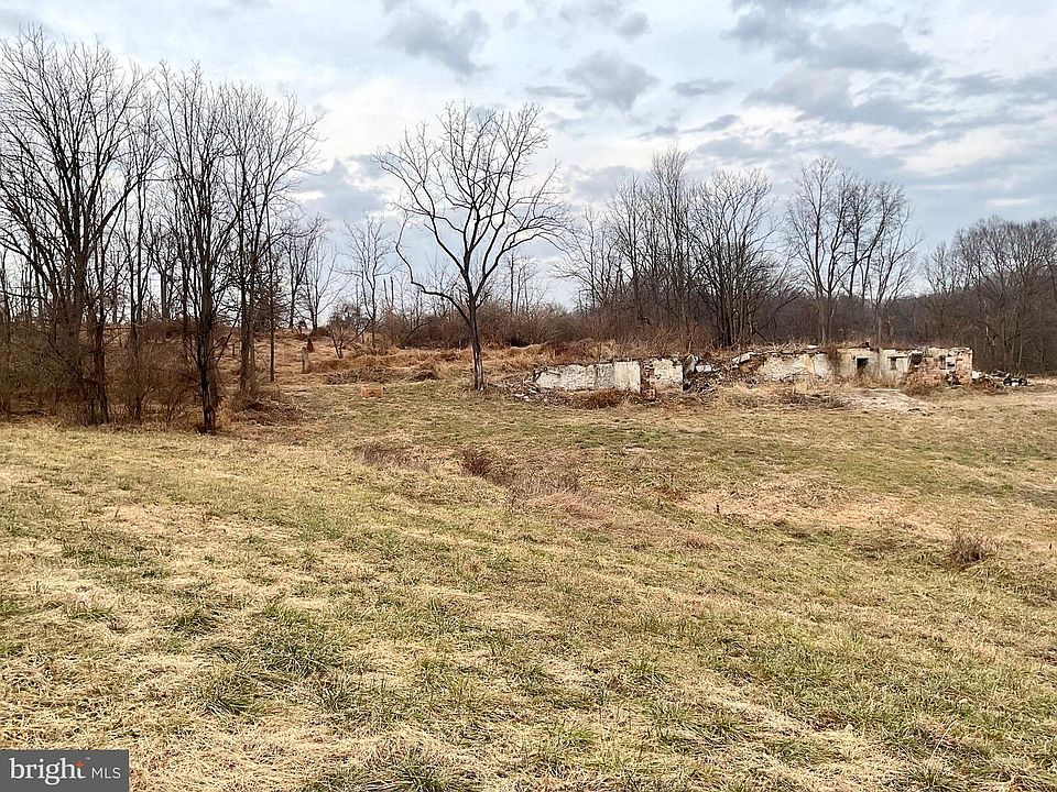 1st image of 1500 Furnace Hills Pike