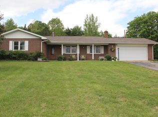 93 Highway N, Lesterville, MO 63654