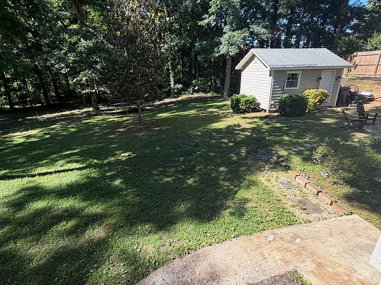 109 Moss Overlook Rd — Photo 18