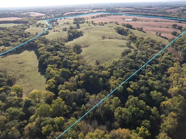 12518 NE Mount Olivet Rd, Kansas City, MO 64166